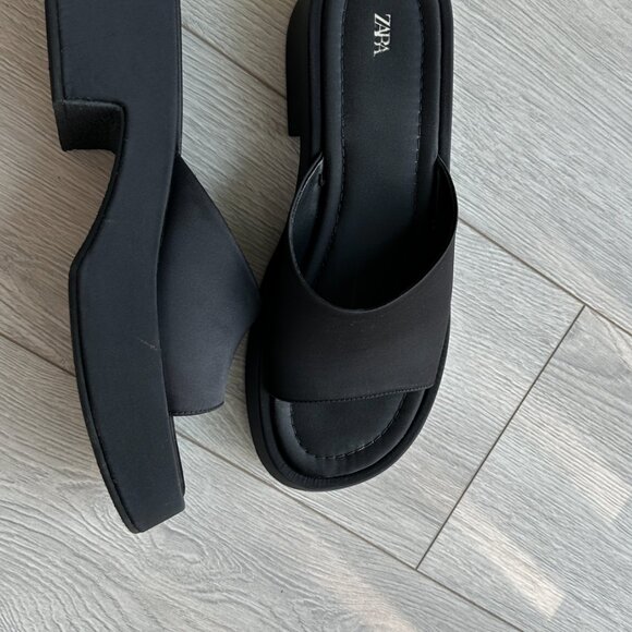 ZARA CHUNKY SATIN SANDLES SIZE 41 - Picture 4 of 5